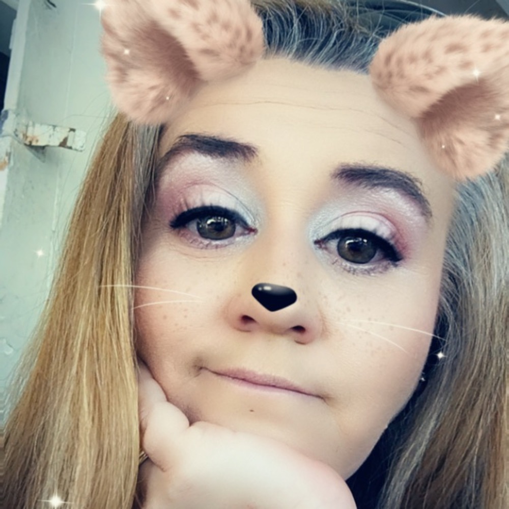 Meet your Posher, Candie